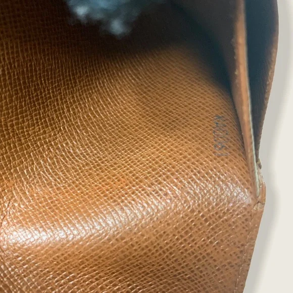 Louis Vuitton Monogram Compact Wallet - Picture 7 of 11